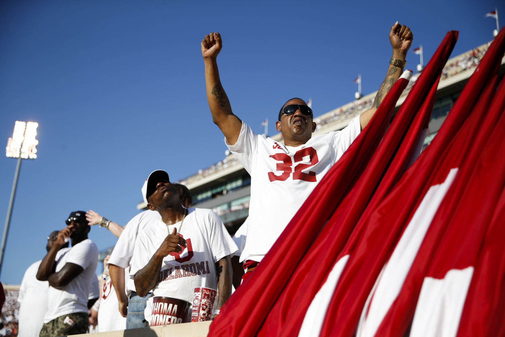 Oklahoma Sooners vs Houston Cougars